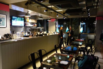 Rapha Cycle Club Tokyo