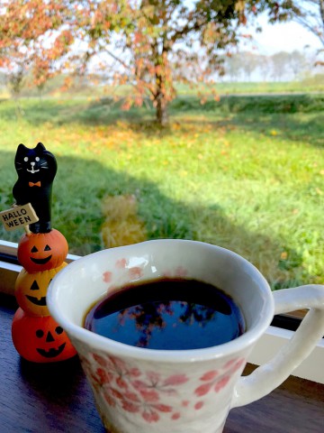 10月のコーヒーとお休みのお知らせ